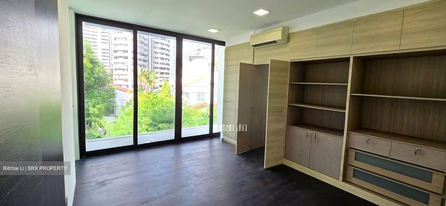 Jalan Elok (D9), Terrace #569768791